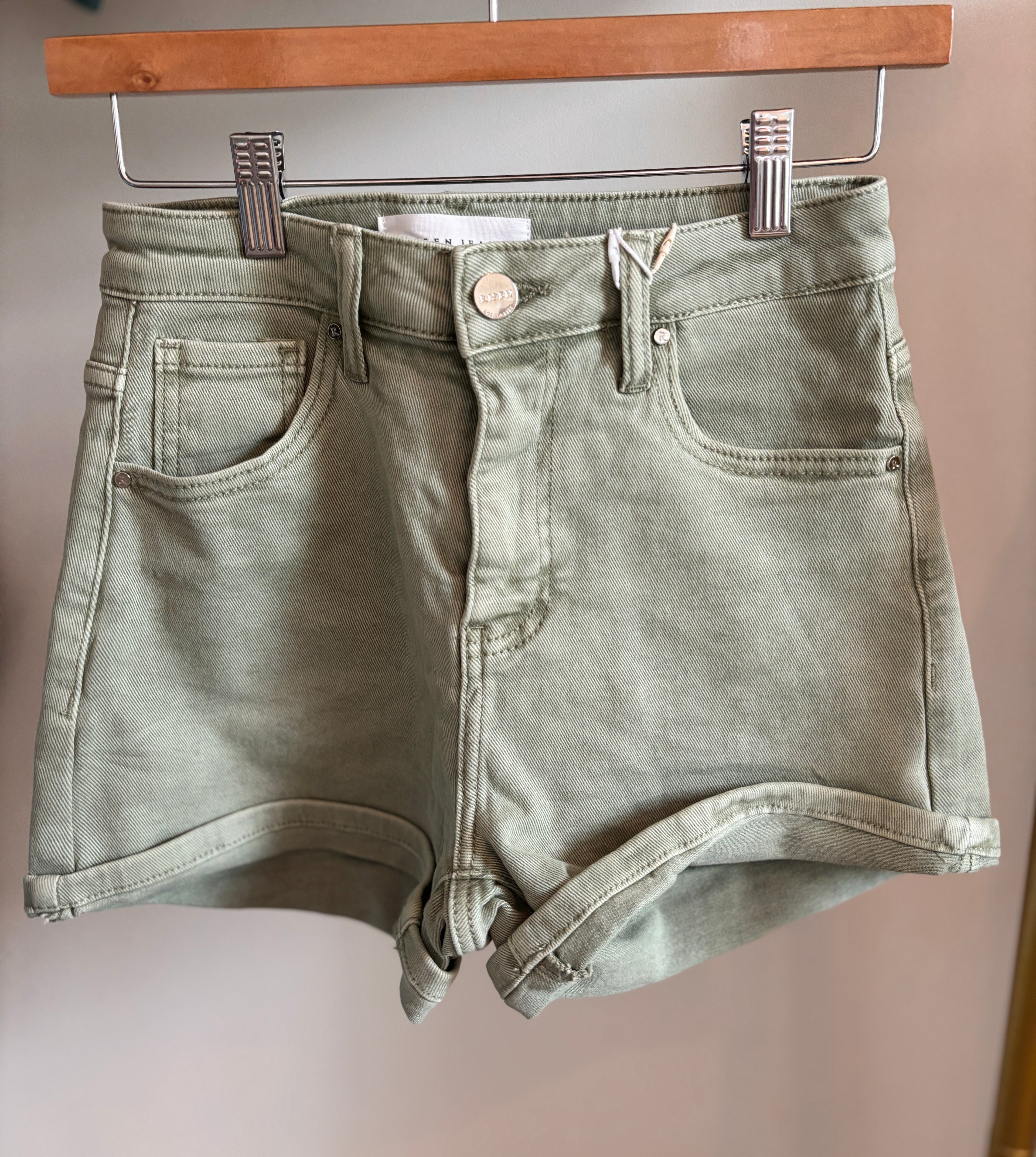 Risen Essential High-Rise Cuffed Shorts